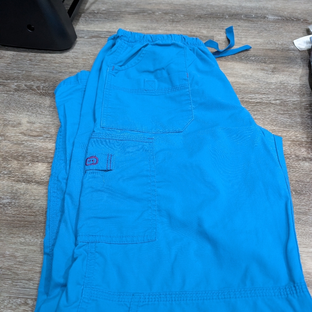 Blue Scrub Set. - Picture 3 of 4